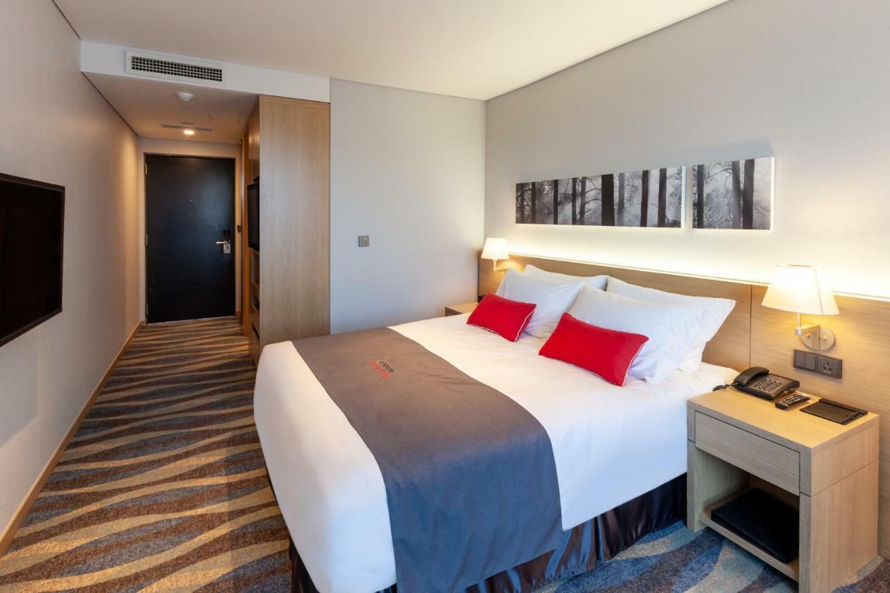 Ramada Encore By Wyndham Gimpo Han River Hotel Экстерьер фото
