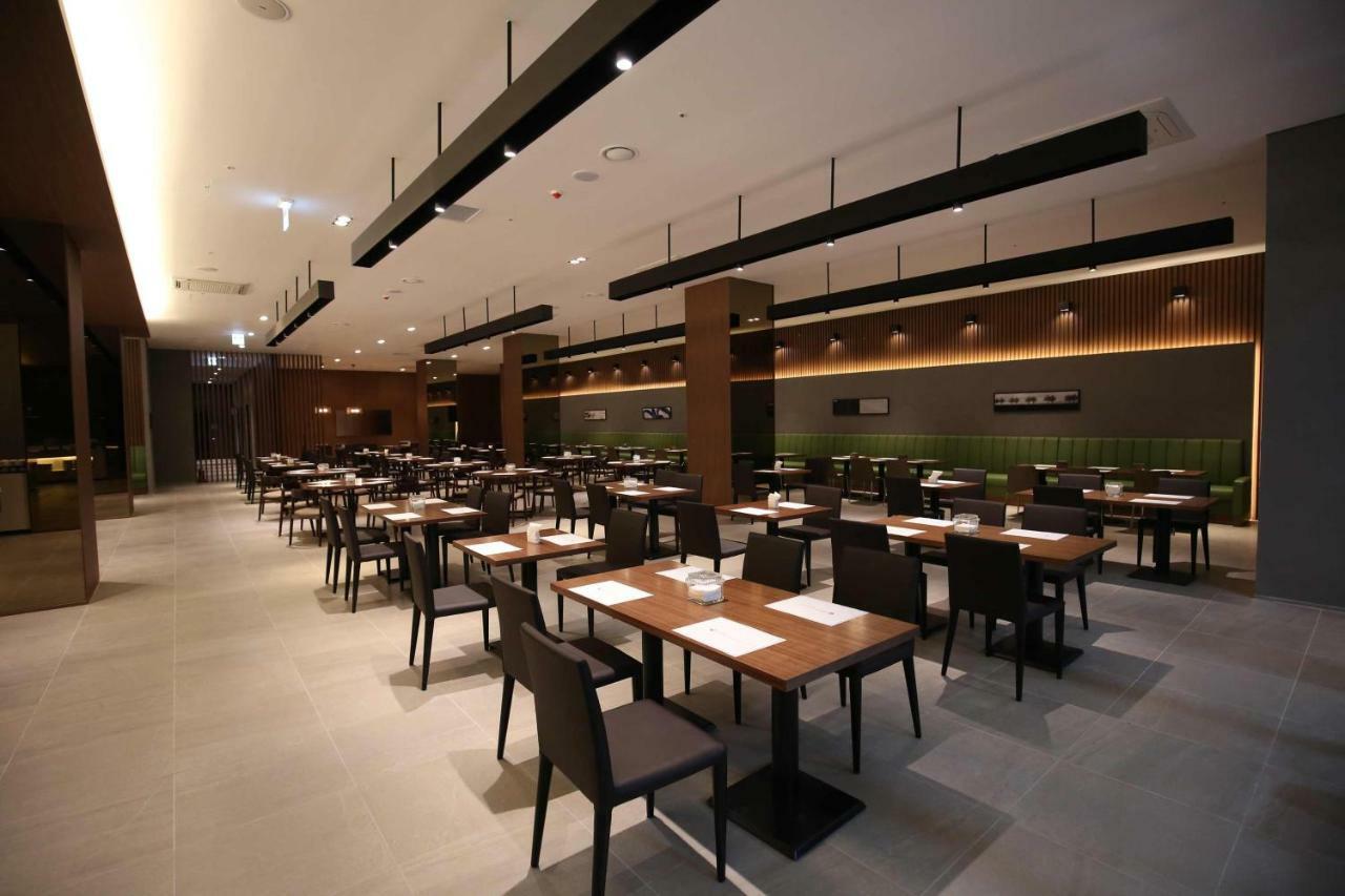 Ramada Encore By Wyndham Gimpo Han River Hotel Экстерьер фото