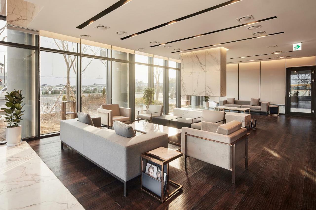 Ramada Encore By Wyndham Gimpo Han River Hotel Экстерьер фото